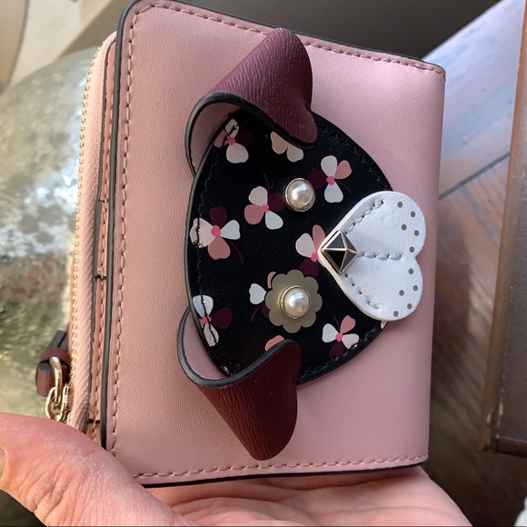 RARE❤️Authentic Kate Spade leather pup L.Zip around wallet/ID❤️ - Picture 6 of 8
